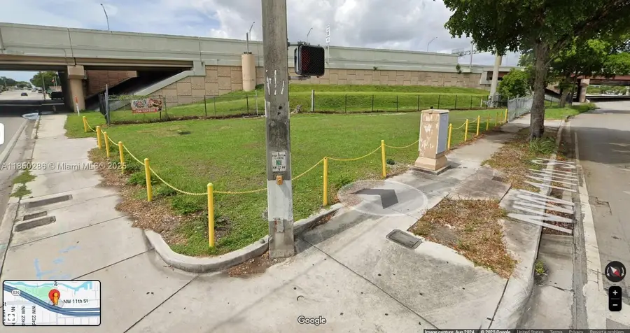 2200 NW 11th St, Miami, FL 33125 - Image #2