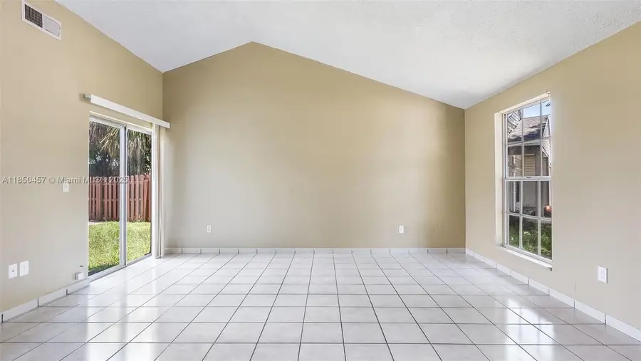 1701 SW 84th Ave, Miramar, FL 33025 - Image #3