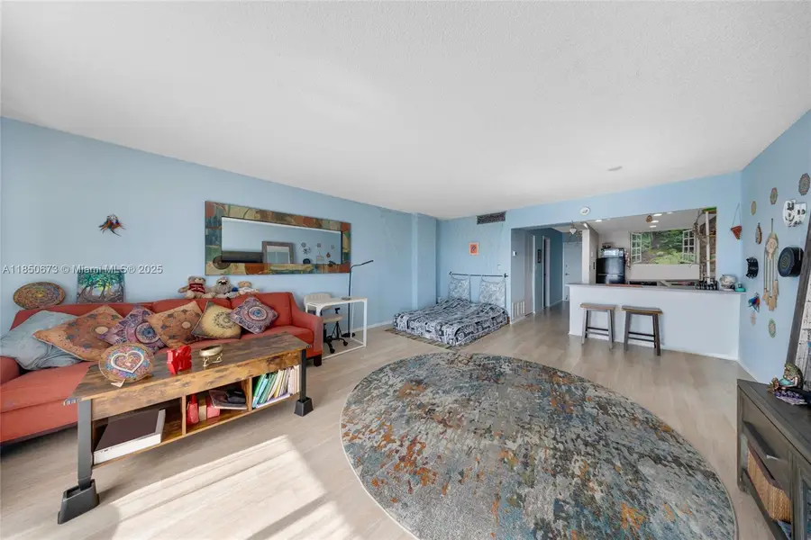 12500 NE 15th Ave #312, North Miami, FL 33161 - Image #2