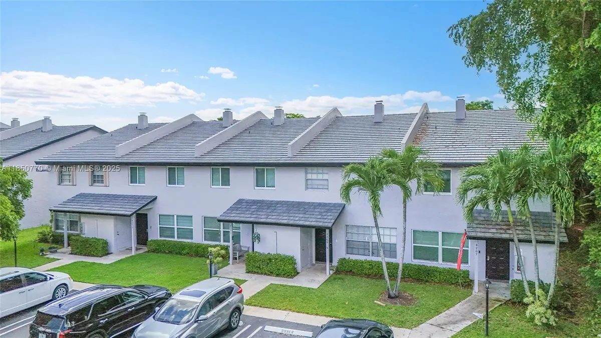 4271 Coral Springs Dr #5C, Coral Springs, FL 33065 - Image #1