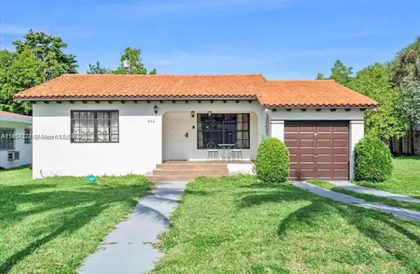 860 NW 17th Ct, Miami, FL 33125