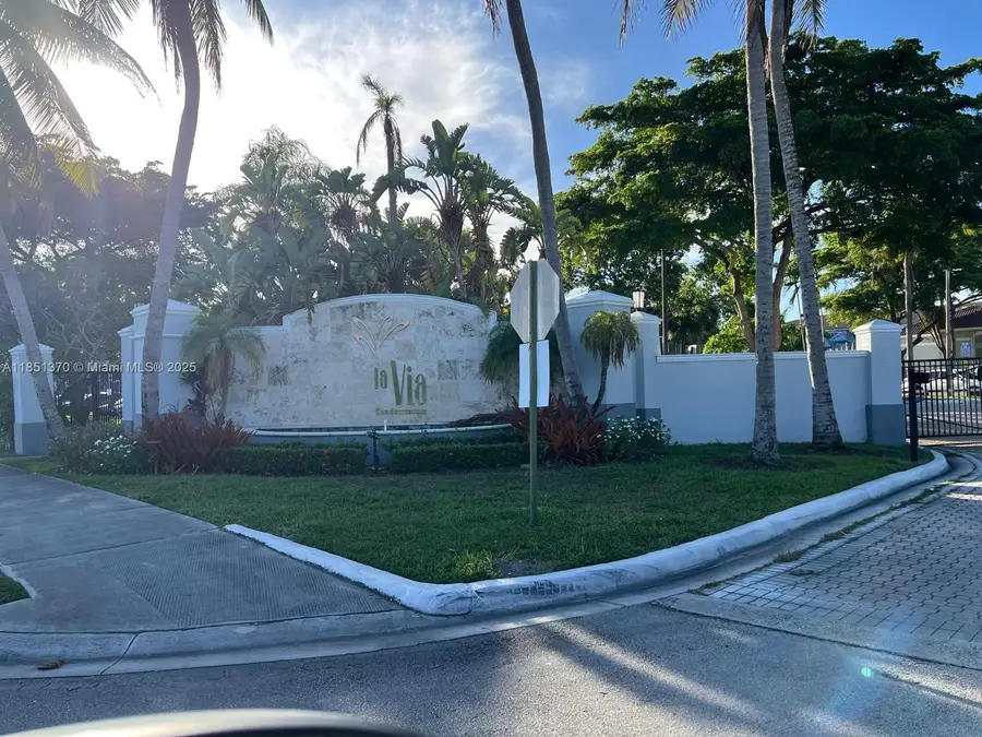 9645 NW 1st Ct #1-209, Pembroke Pines, FL 33024 - Image #2