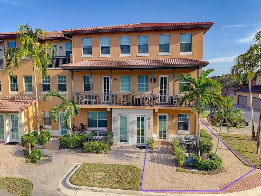 14774 SW 10th St #10502, Pembroke Pines, FL 33027 - Image #3