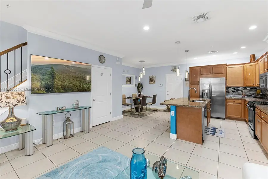 3331 NW 125th Way, Sunrise, FL 33323 - Image #3