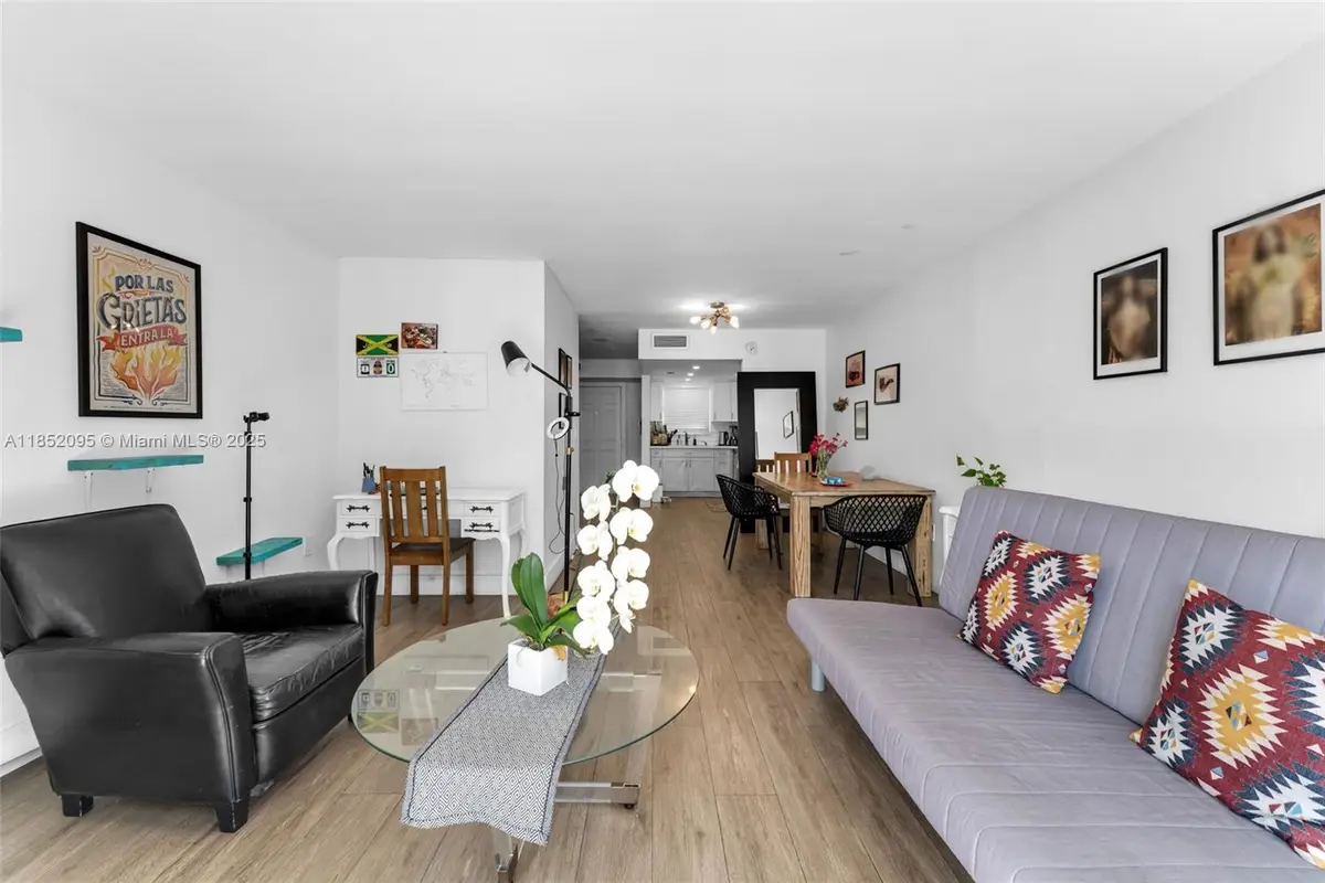 20 NW 87th Ave #A204, Miami, FL 33172 - Image #1