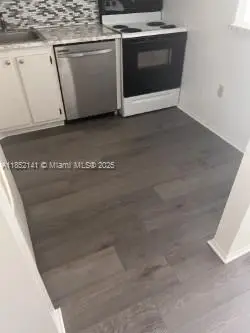 16950 W Dixie Hwy A230 Hwy #230, North Miami Beach, FL 33160 - Image #3