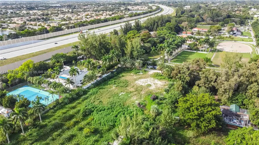 4001 SW 126th Ave, Miramar, FL 33027 - Image #2