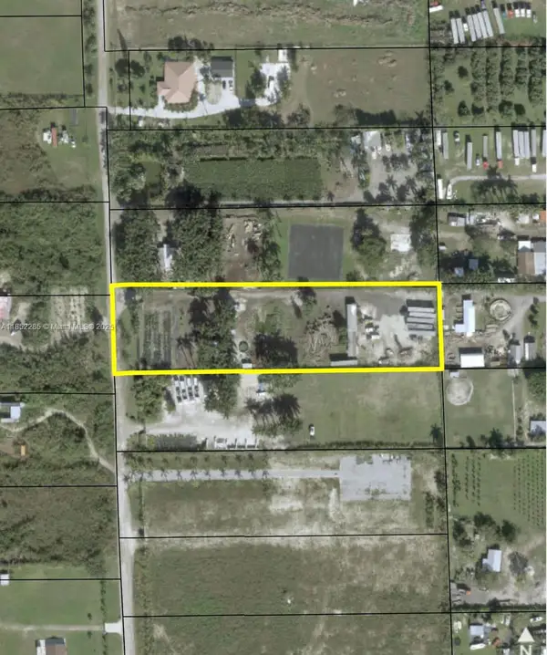 15655 SW 212 Ave, Unincorporated Dade, FL 33187