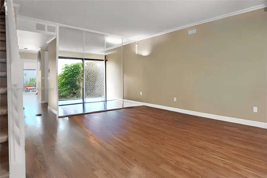 10194 SW 77th Ct, Miami, FL 33156 - Image #3