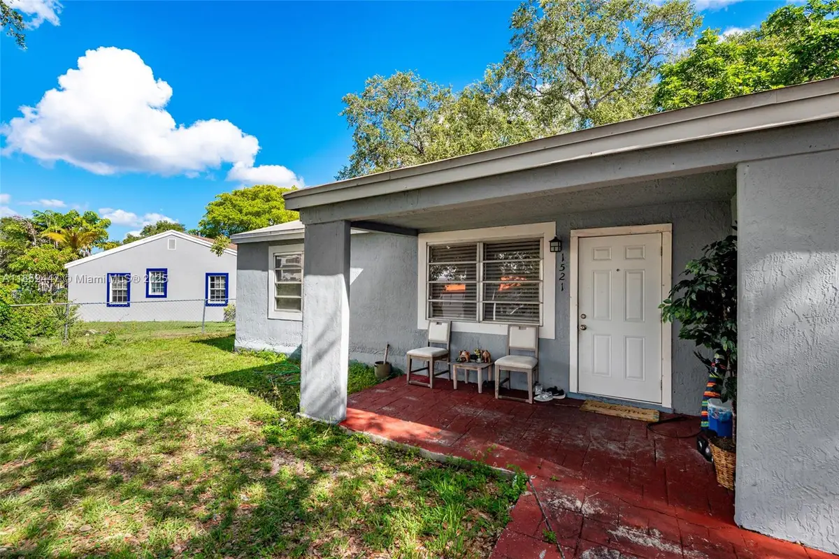 1521 NE 131st St, North Miami, FL 33161 - Image #1