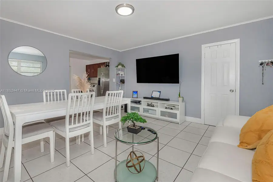 1521 NE 131st St, North Miami, FL 33161 - Image #3