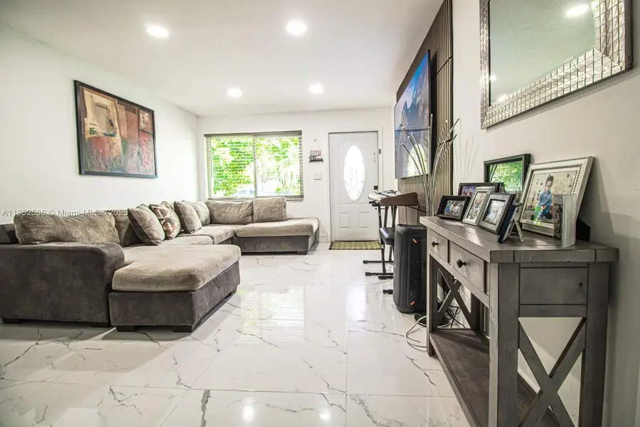 5601 SW 38th St, Davie, FL 33314 - Image #3