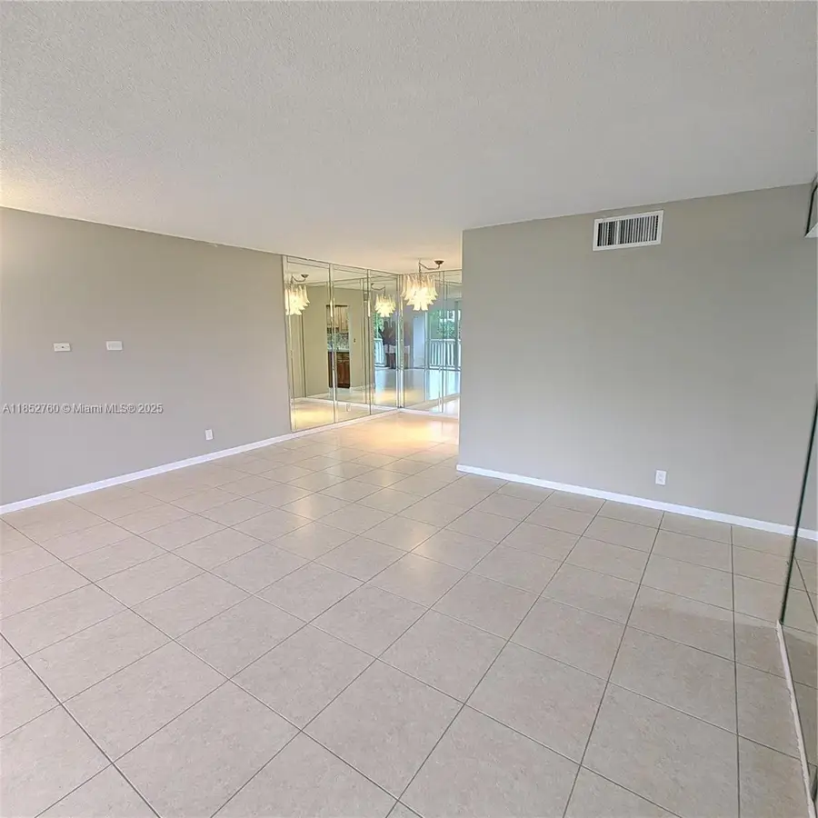 7051 Environ Blvd #433, Lauderhill, FL 33319 - Image #3