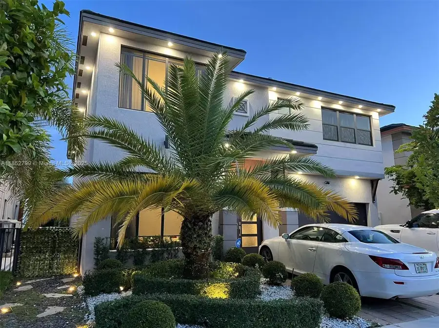 8910 NW 160th Ter, Miami Lakes, FL 33018 - Image #3