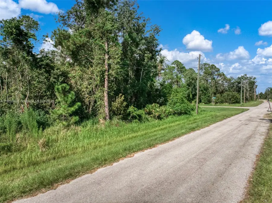 7922 Bernal Drive, Sebring, FL 33872 - Image #2