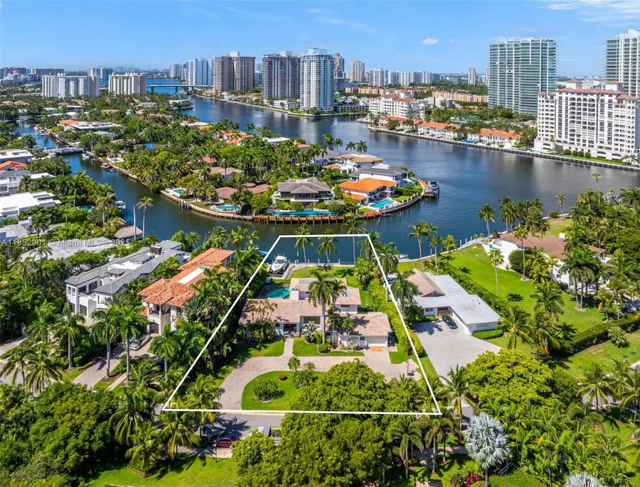 268 S Parkway, Golden Beach, FL 33160 - Image #2