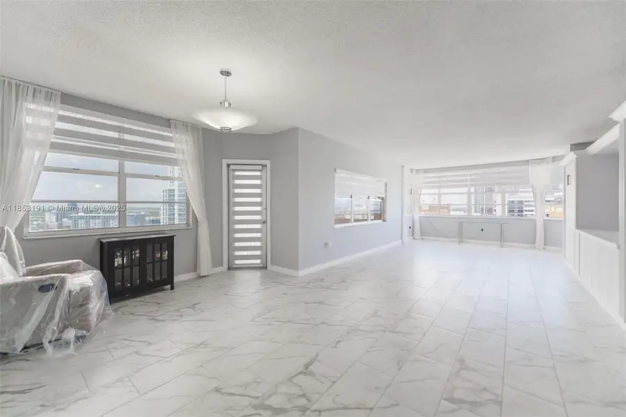 1950 S Ocean Dr #21F, Hallandale Beach, FL 33009 - #2