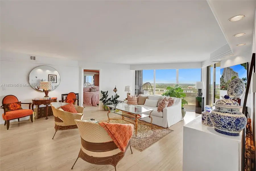 4000 Towerside Ter #PH9, Miami, FL 33138 - Image #2
