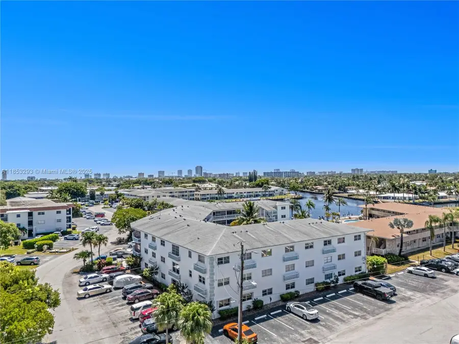 600 Pine Dr #111, Pompano Beach, FL 33060 - #2