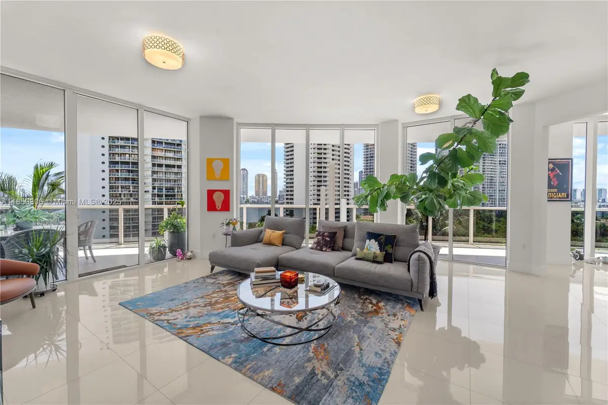 4100 Island Blvd #902, Aventura, FL 33160 - Image #1