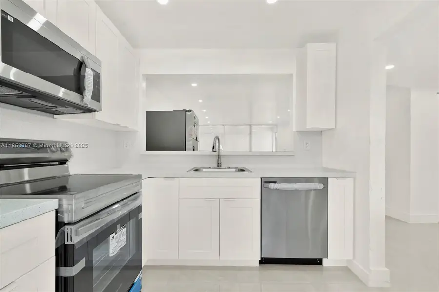 8320 Sands Point Blvd #M107, Tamarac, FL 33321 - Image #2