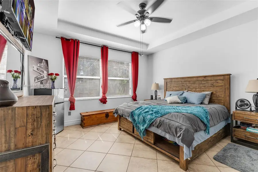 1755 NE 37th Ave, Homestead, FL 33033 - Image #3