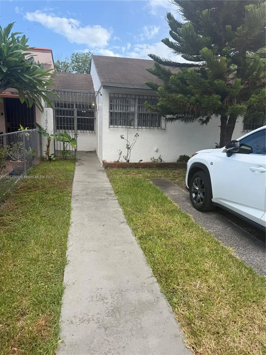 11472 SW 4th St, Sweetwater, FL 33174 - Image #1