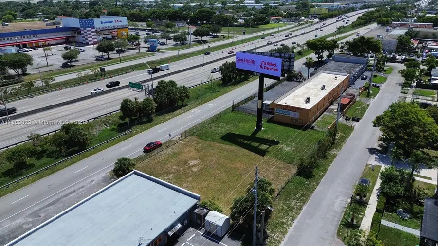 43xx NW 167th St, Miami Gardens, FL 33055 - Image #3