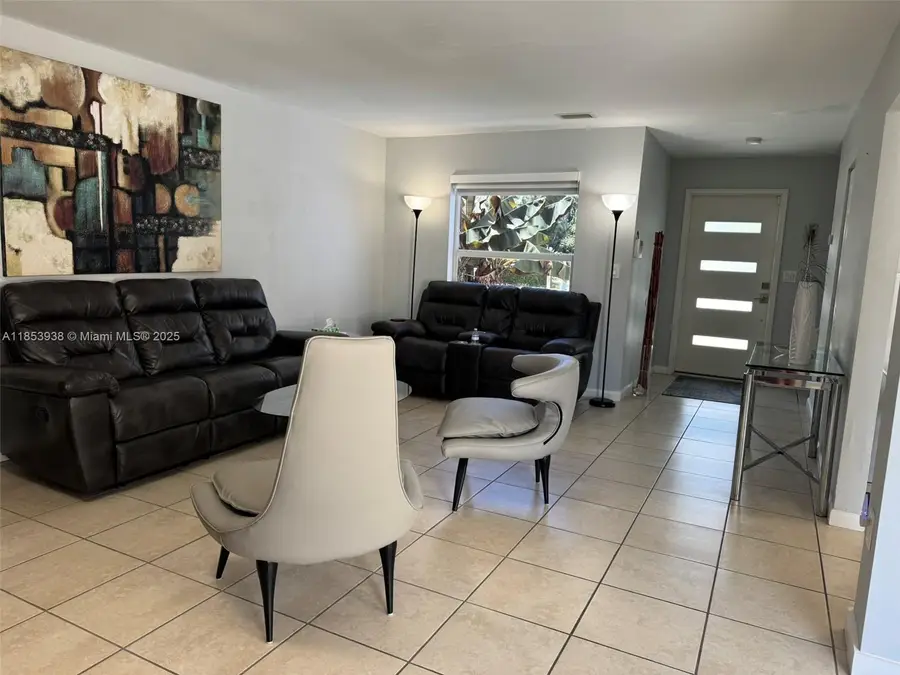 11269 SW 155th Ln, Miami, FL 33157 - Image #2