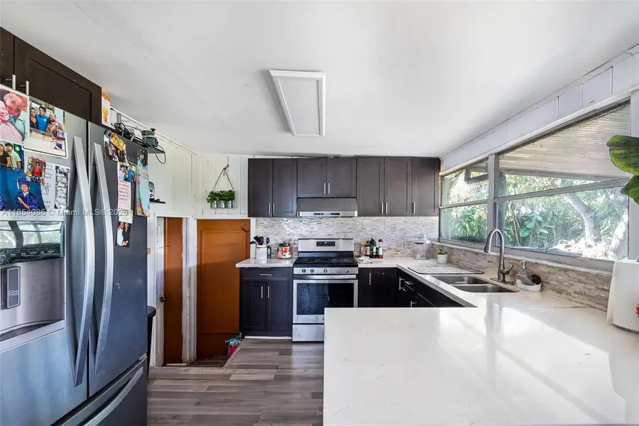 1715 SW 84th Ave, Miami, FL 33155 - #3