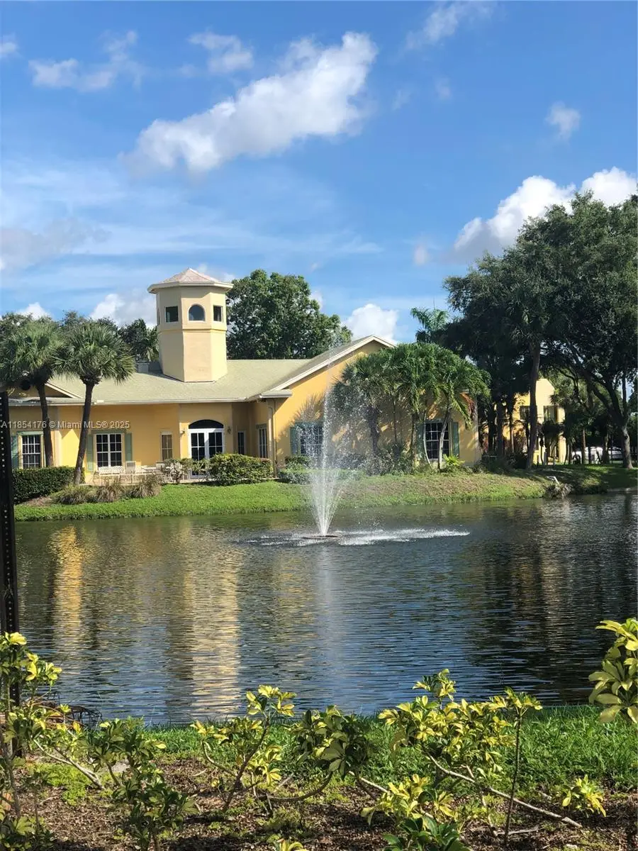 1823 W Meadows Cir W #1823, Boynton Beach, FL 33436 - Image #2