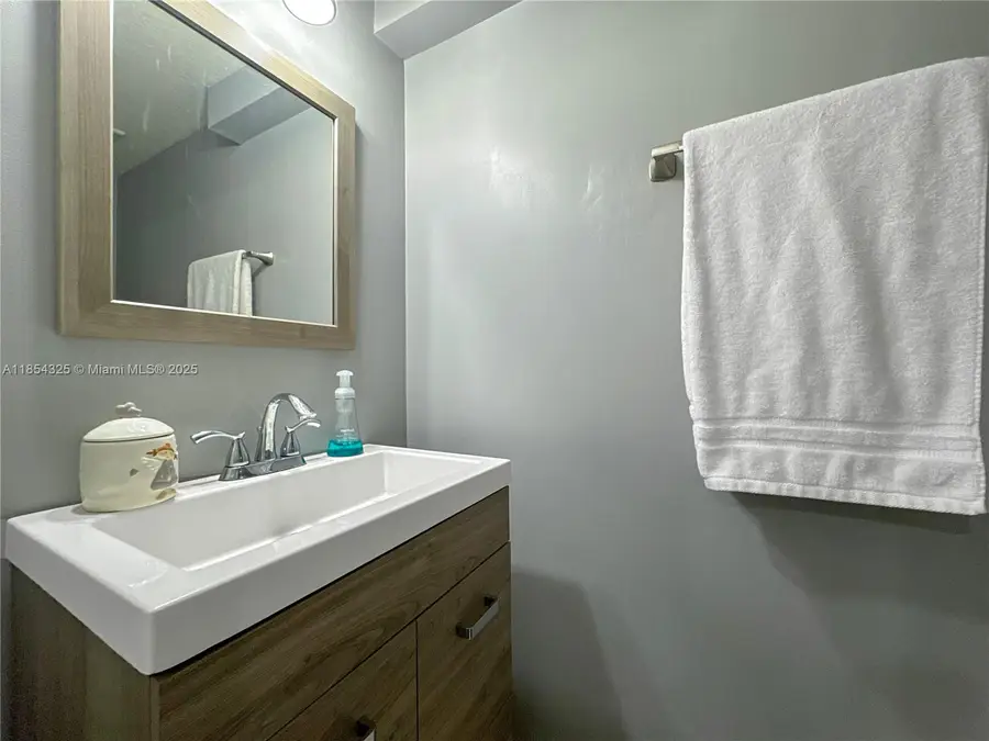 8877 SW 223rd Ln, Cutler Bay, FL 33190 - Image #3