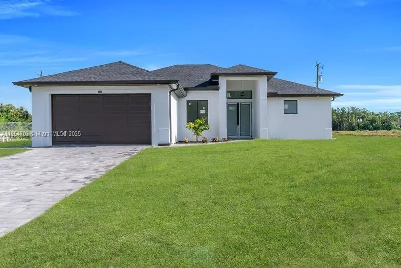 4507 E 9th St, Lehigh Acres, FL 33972 - Image #2