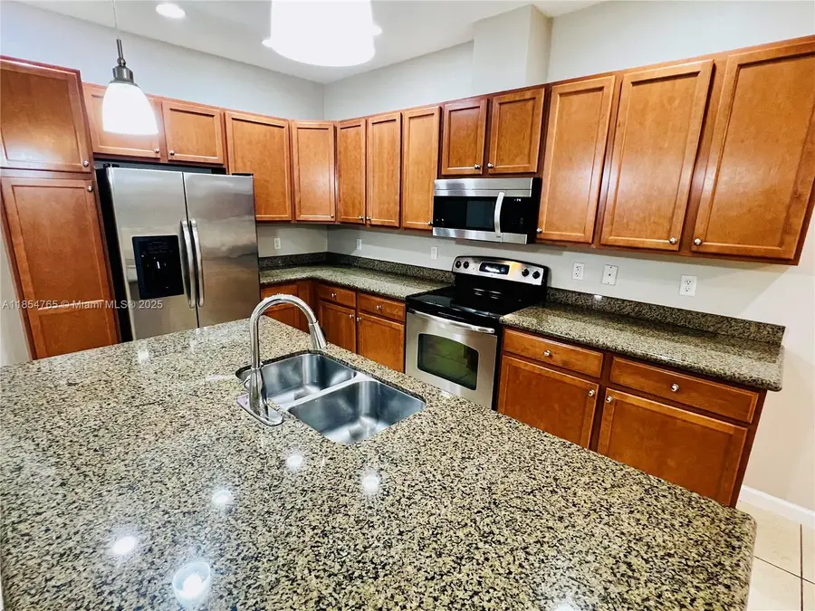 2950 St Thomas Dr, Cooper City, FL 33024 - Image #3