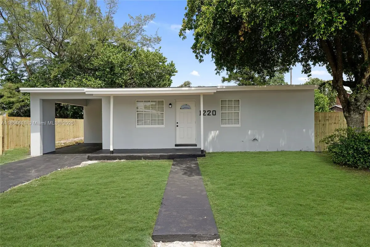 1220 NW 18th Ave, Fort Lauderdale, FL 33311 - Image #1