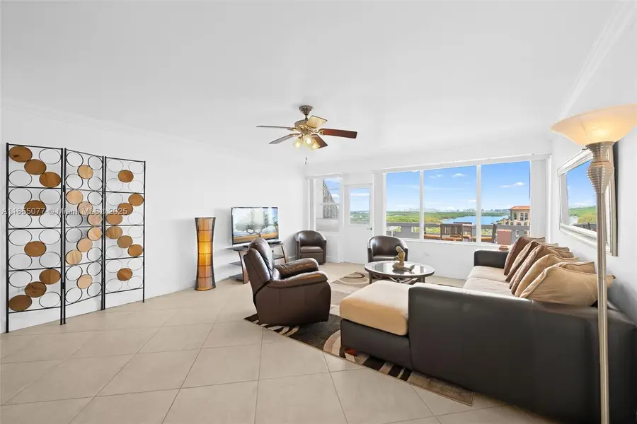 3111 N Ocean Dr #1503, Hollywood, FL 33019 - Image #2