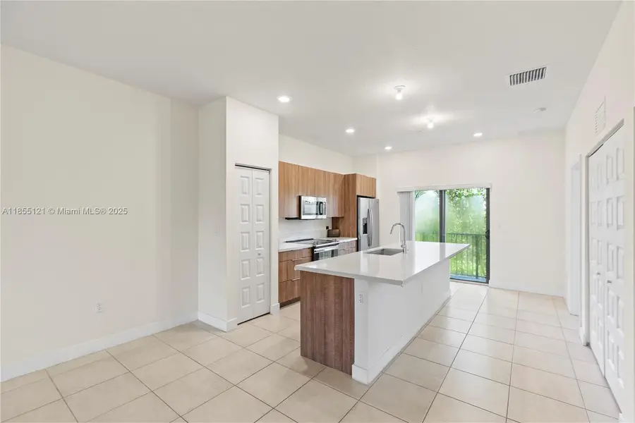 7831 NW 104th Ave #22, Doral, FL 33178 - Image #3