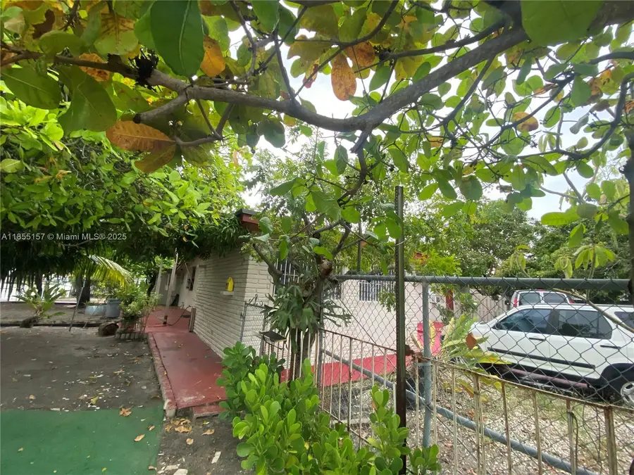 8355 NW 32nd Ave, Miami, FL 33147 - Image #3