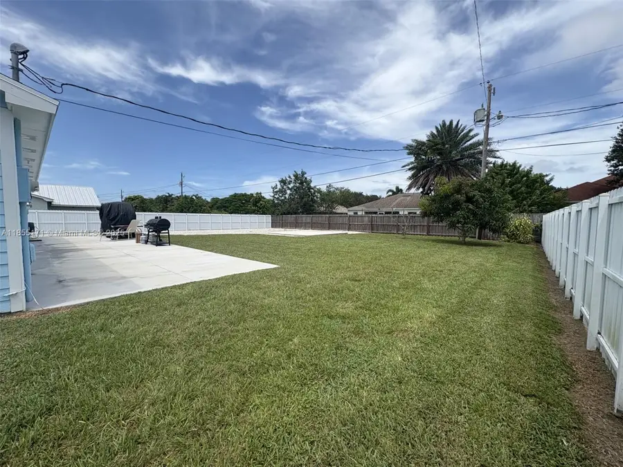 2273 SW Mount Vernon St, Port Saint Lucie, FL 34953 - Image #2