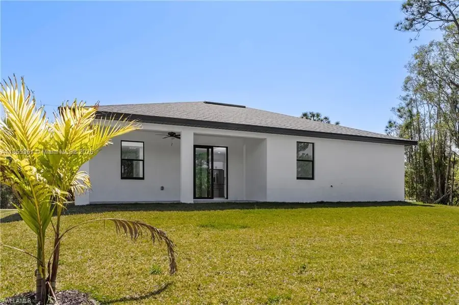 829 Gillian Ave, Lehigh Acres, FL 33974 - #2