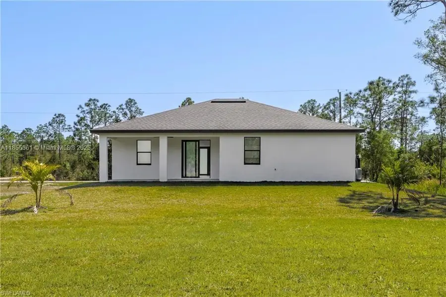 829 Gillian Ave, Lehigh Acres, FL 33974 - #3