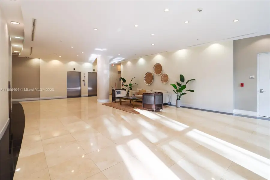 2200 NE 4th Ave #603, Miami, FL 33137 - Image #3