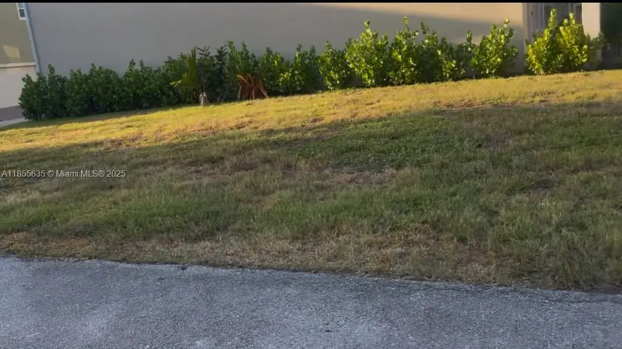 2366 SE Tavares Dr, Port Saint Lucie, FL 34952 - #2