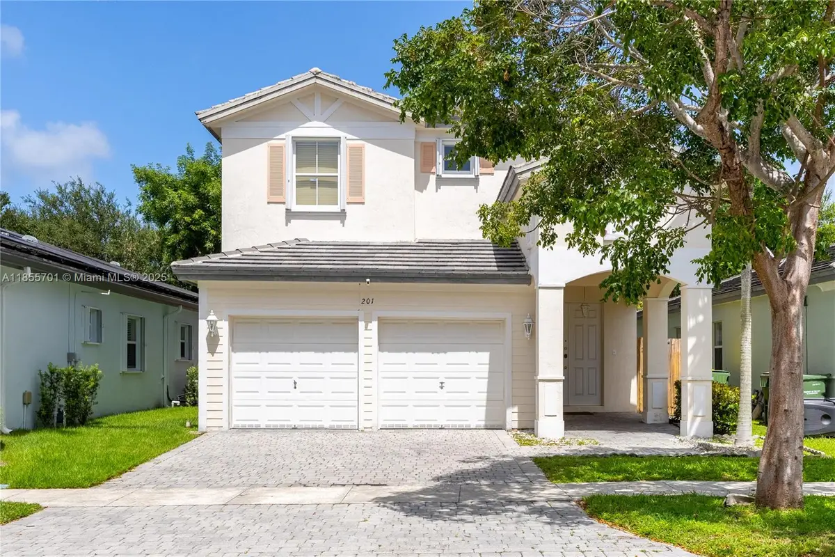 201 NE 36th Ter, Homestead, FL 33033 - Image #1