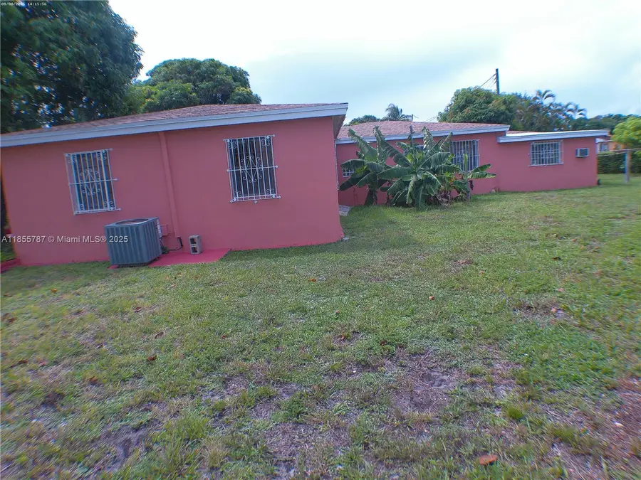 9201 Broad Manor Rd, Miami, FL 33147 - Image #2