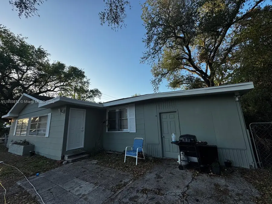 2105 Franklin, Fort Myers, FL 33901 - Image #2