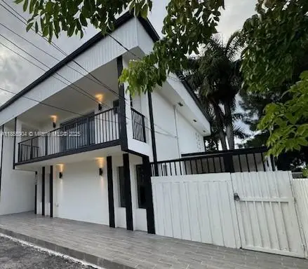 3301 NW 13th Ter #3301, Miami, FL 33125 - Image #1