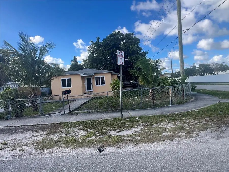 801 NW 105th St, Miami, FL 33150 - Image #3