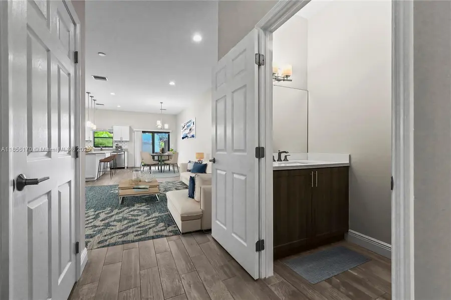 9213 NW 16th St, Pembroke Pines, FL 33024 - Image #3