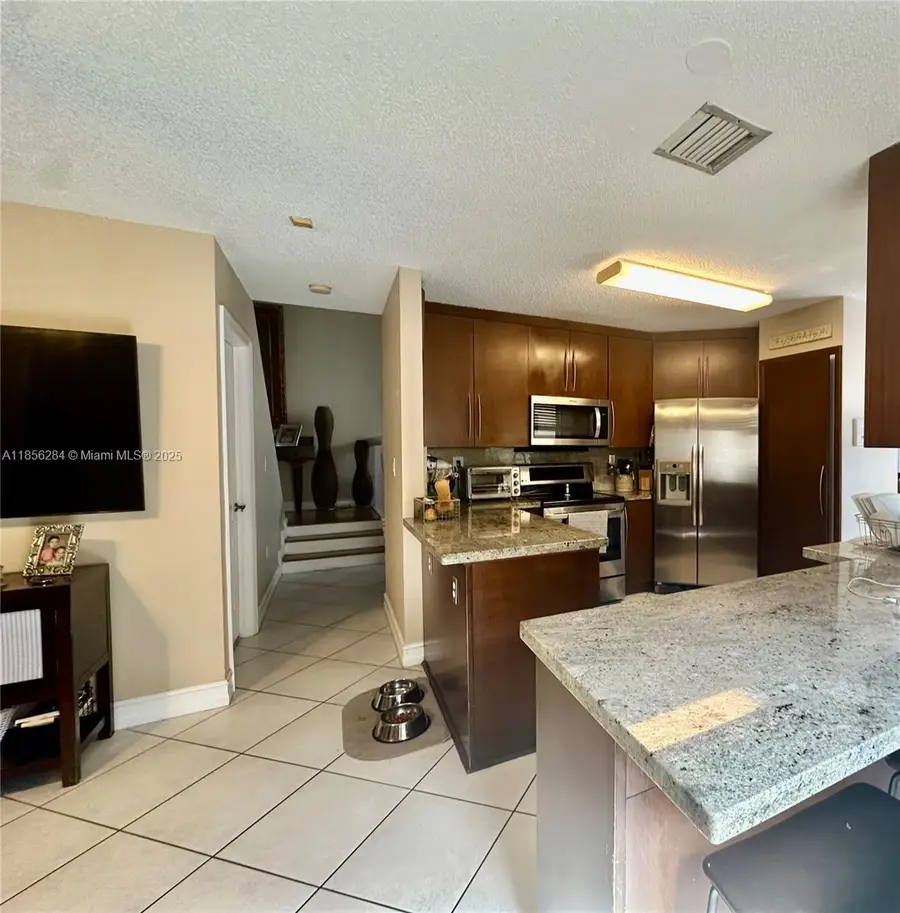 9942 NW 29th St, Doral, FL 33172 - Image #3